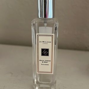 Jo Malone white jasmine & mint cologne.